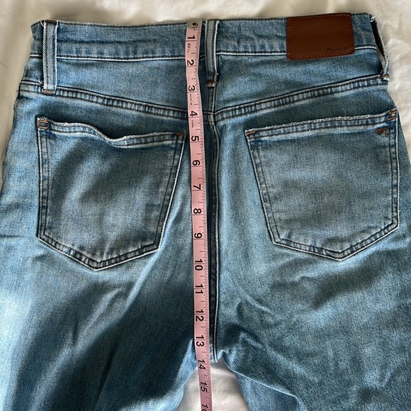 Slim Demi-Boot Jeans in Denis Wash - 26 - Picture 15 of 16